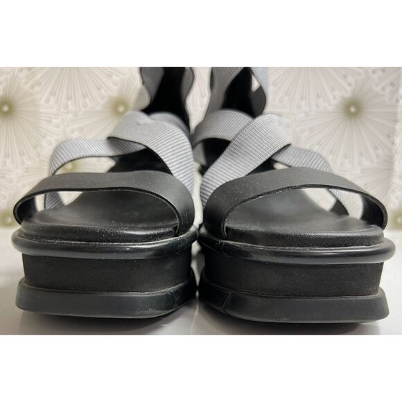 Sorel Joanie III Sport Strap Wedge. Size 8.5. - Picture 2 of 10
